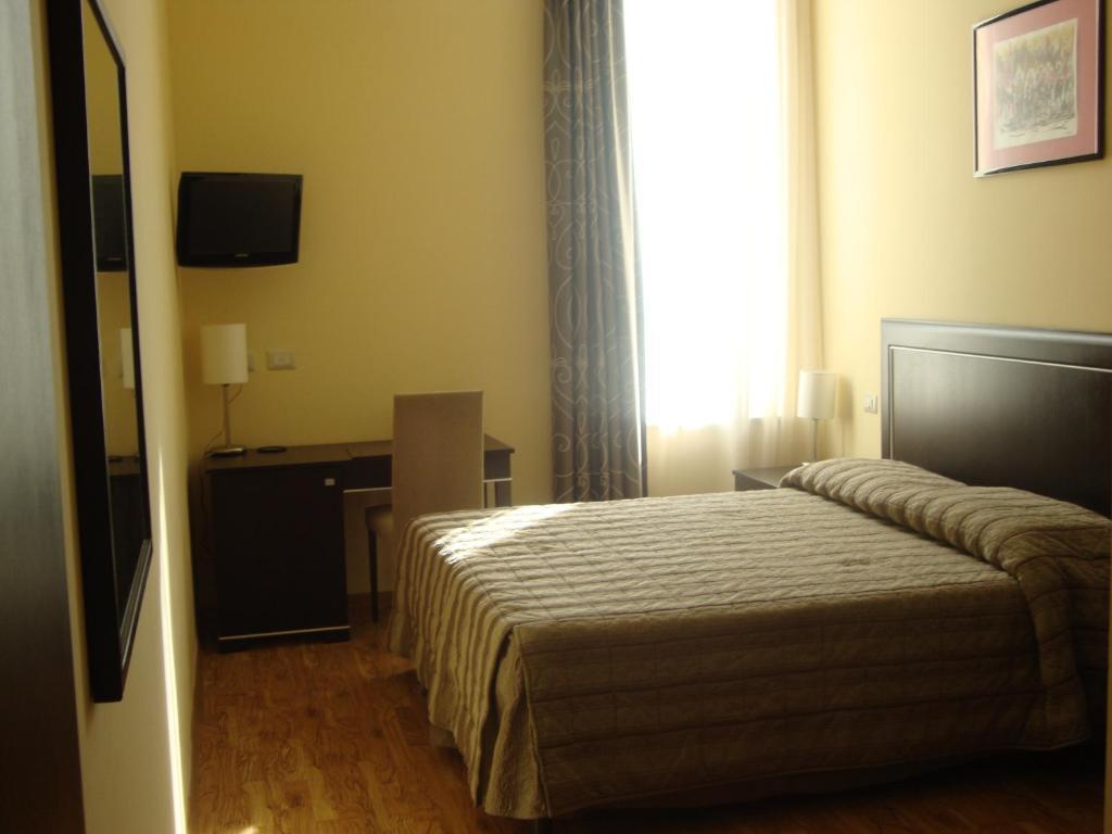 Hotel Villa Cinzia Villanova Mondovì エクステリア 写真