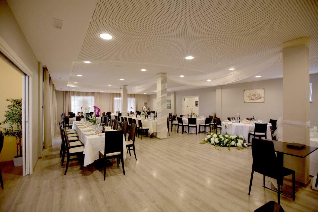 Hotel Villa Cinzia Villanova Mondovì エクステリア 写真