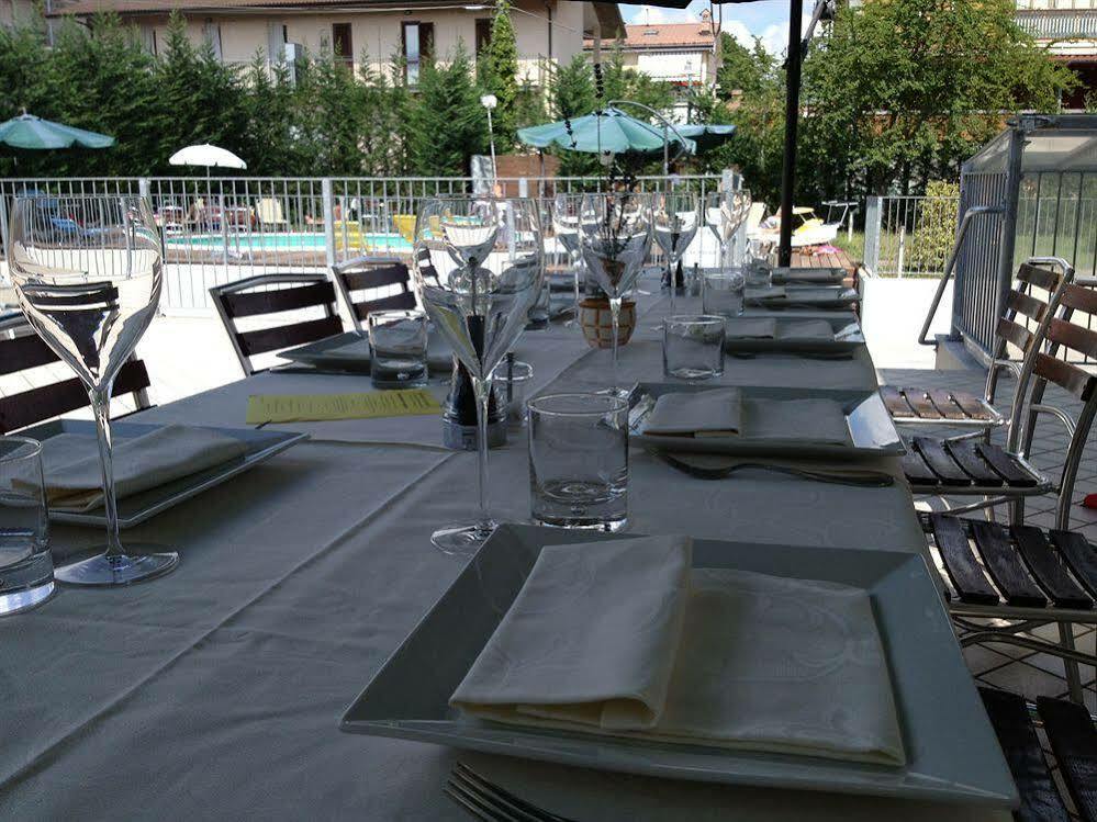 Hotel Villa Cinzia Villanova Mondovì エクステリア 写真